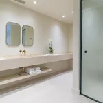 Essence شقة فندقية 4*