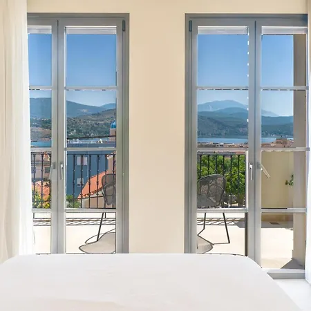 Essence Aparthotel Argostoli (Kefalonia)