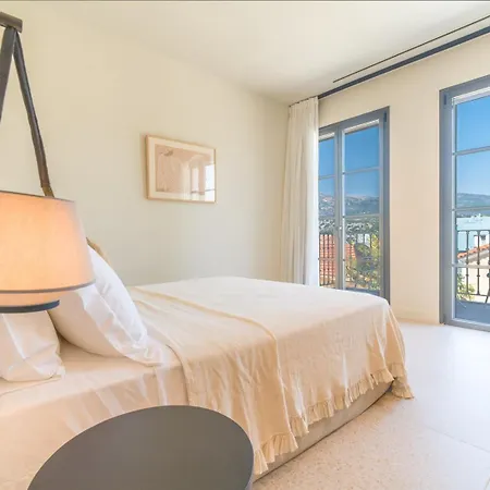 Aparthotel Essence