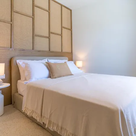 Aparthotel Essence